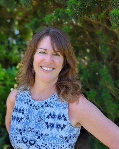Melinda Cianos headshot